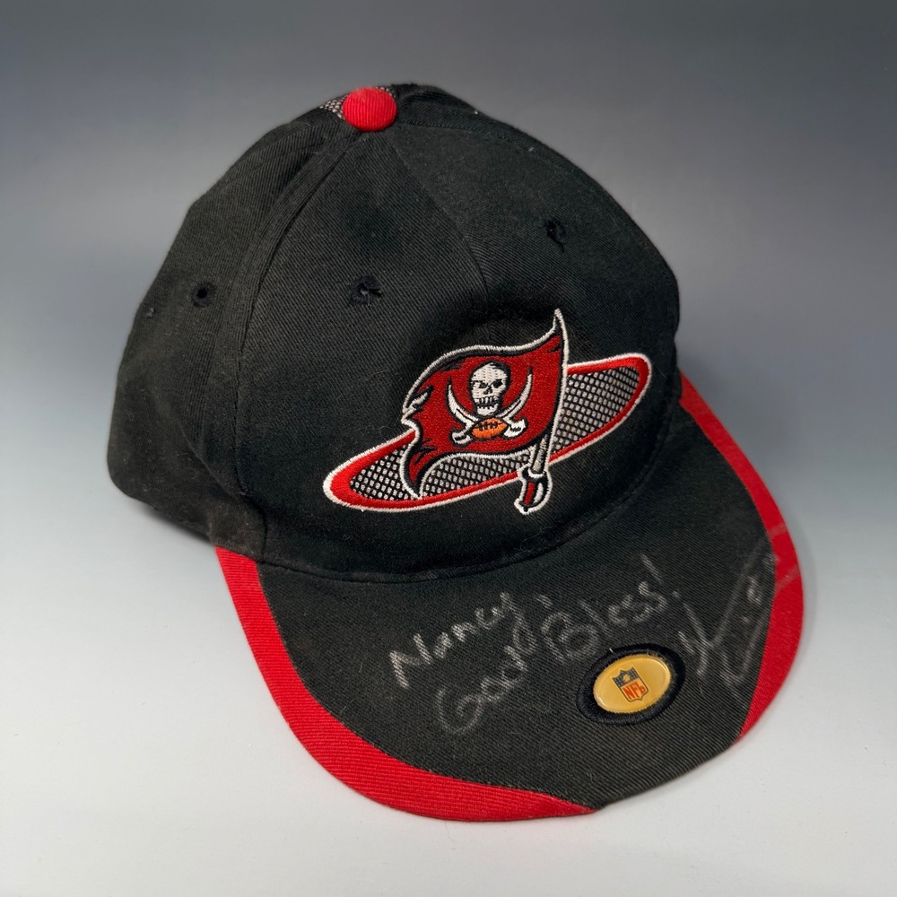 Vtg‎ Tampa Bay Buccaneers NFL Hat Sports Specialties Signed Autograph Black Red